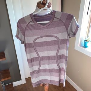 LULULEMON large fitted t-shirt (8)